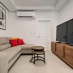 Beautiful Modern Penthouse With Pool And Sea View Apartament