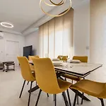 Beautiful Modern Penthouse With Pool And Sea View Apartament