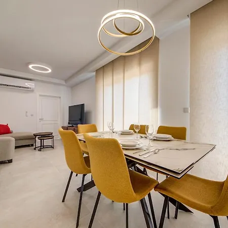 Beautiful Modern Penthouse With Pool And Sea View Apartment *